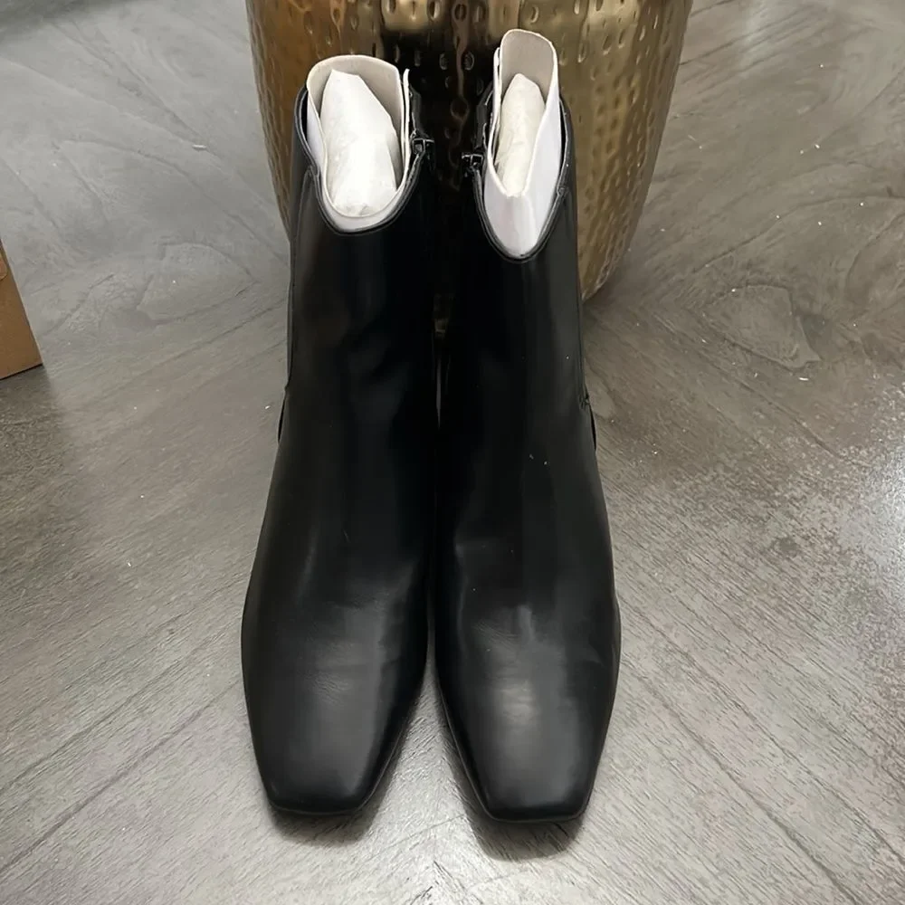 NATURALIZER Wrenley Booties